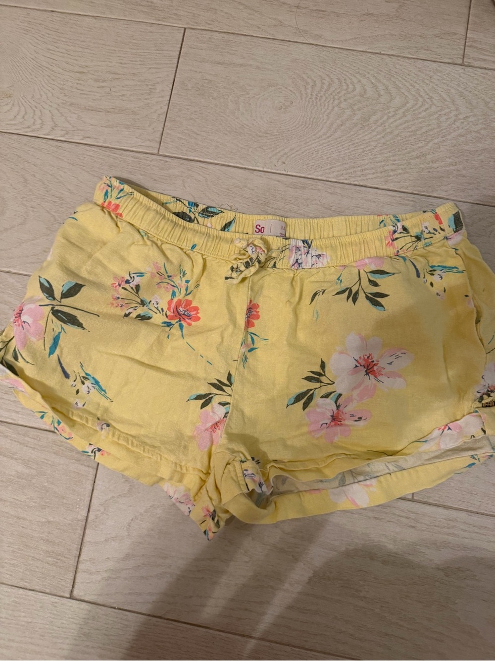 SO Yellow Floral Women's Casual Lounge Shorts